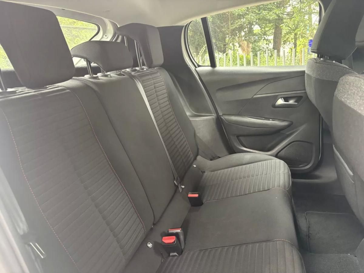 peugeot-208-2022-gasolina-1199cc