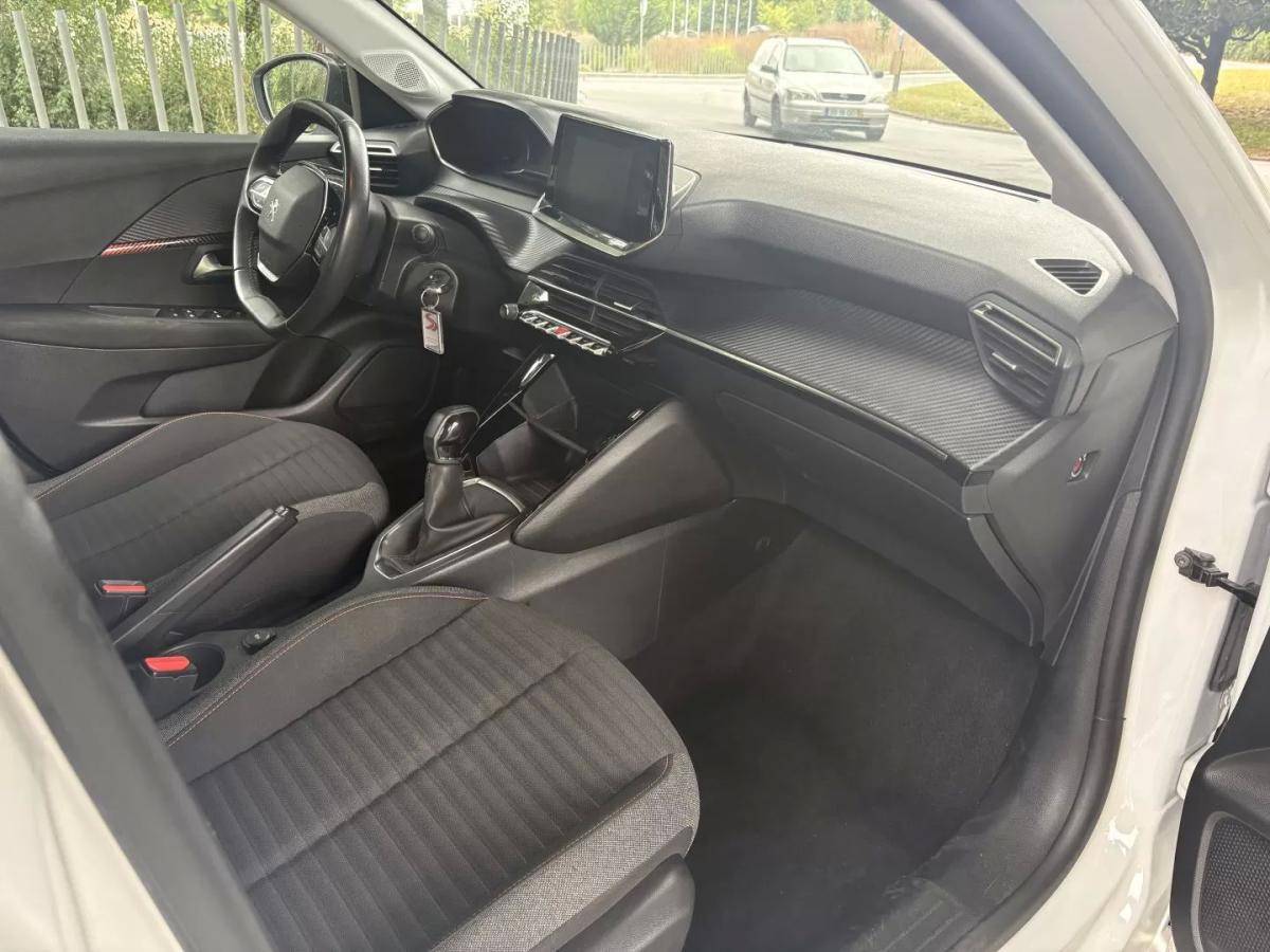 peugeot-208-2022-gasolina-1199cc