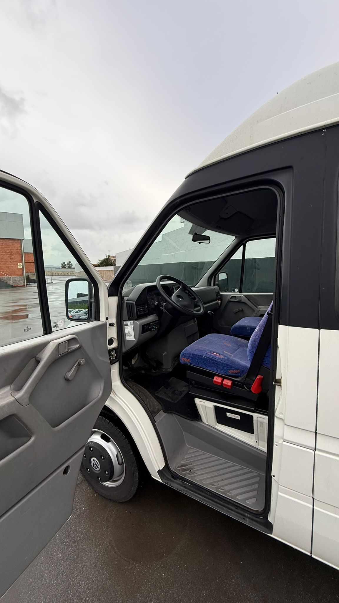 volkswagen-lt-2-8-tdi-2002-diesel-2798cc