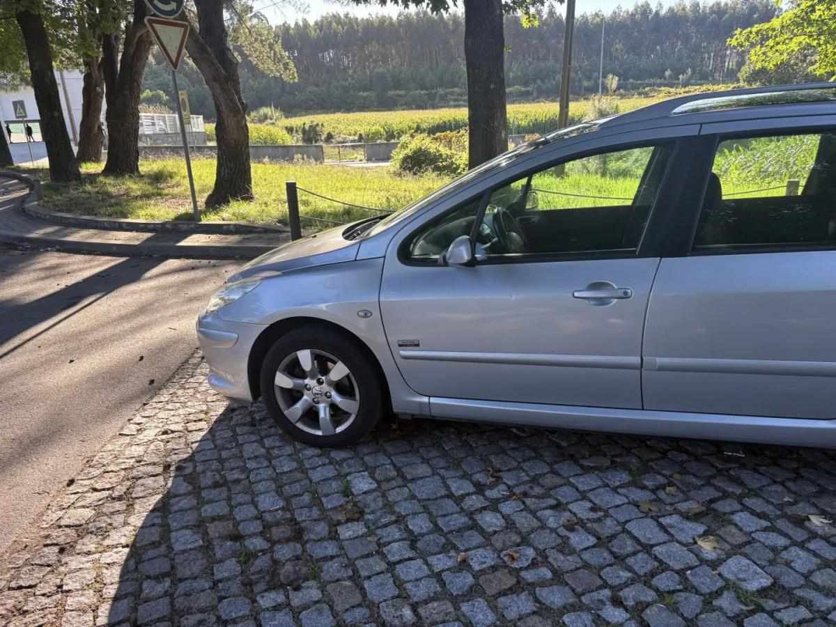 peugeot-207-sw-2007-diesel-1560cc