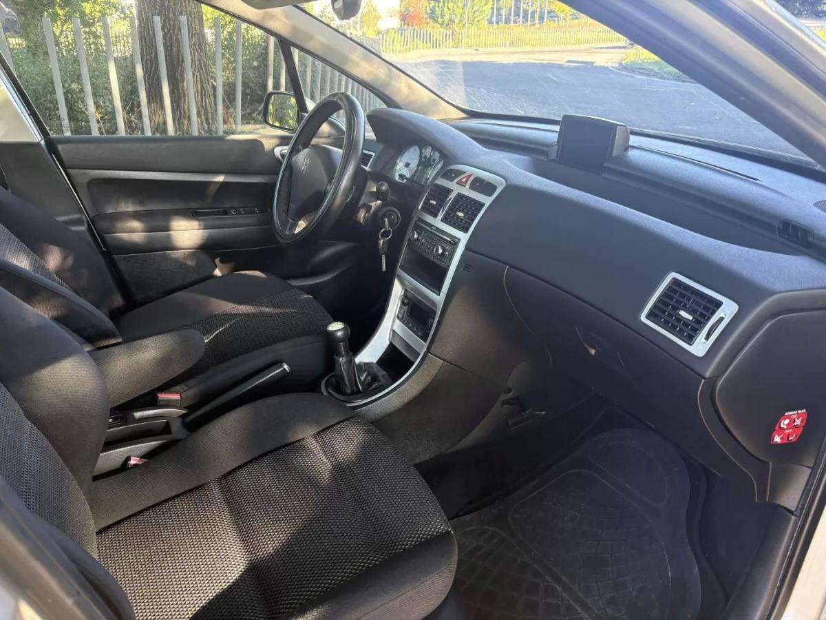 peugeot-207-sw-2007-diesel-1560cc