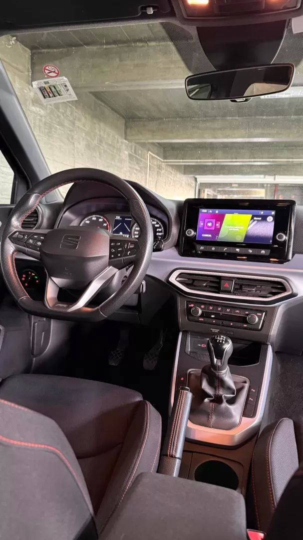 seat-arona-2022-gasolina-999cc