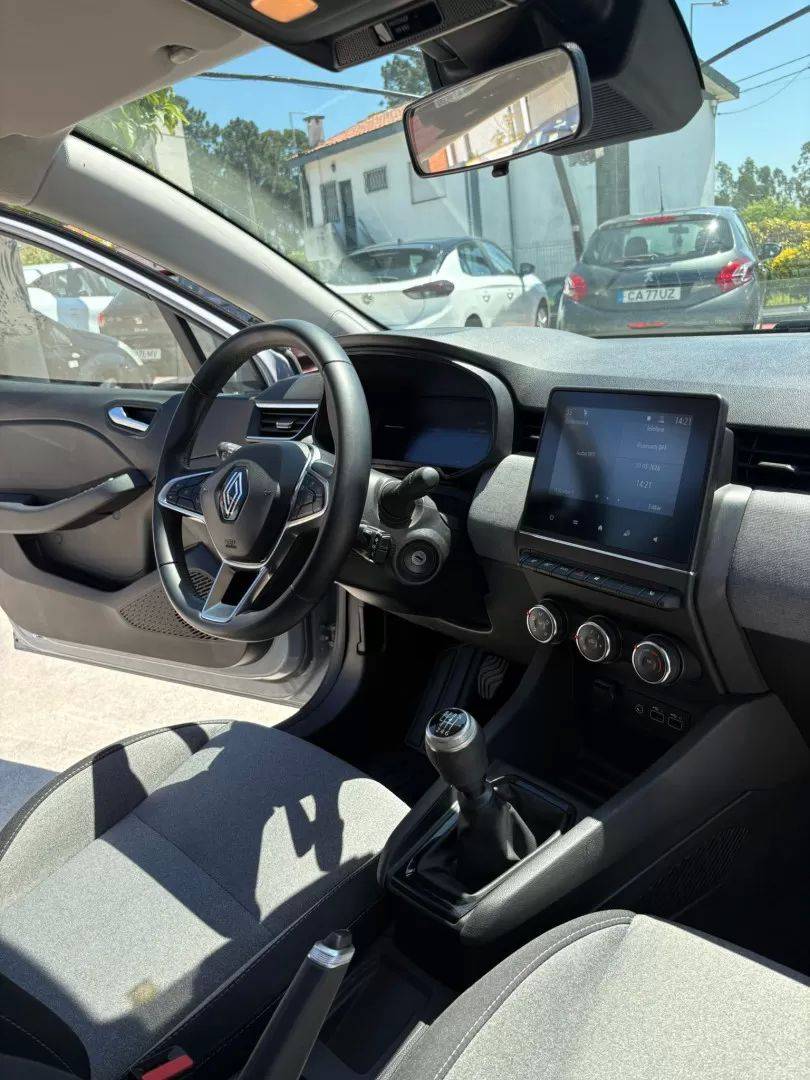 renault-clio-2024-gasolina-999cc