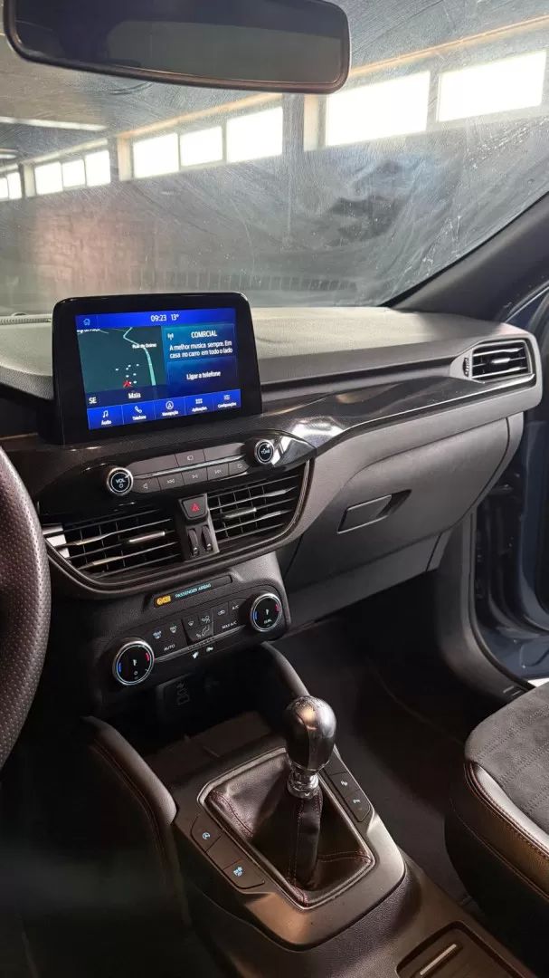 ford-kuga-2023-gasolina-1499cc