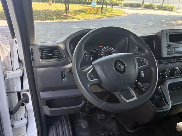 renault-master-2024-diesel-2299cc