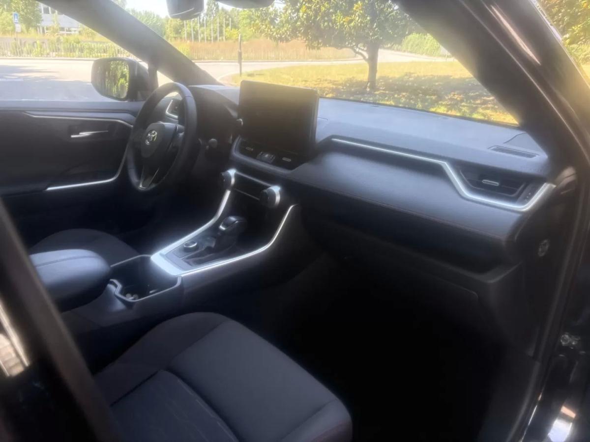 toyota-rav4-2025-hibrido-2487cc