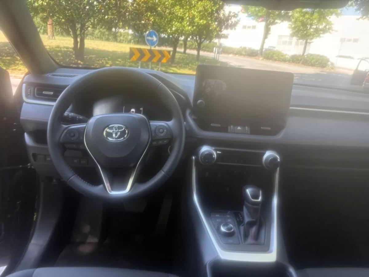 toyota-rav4-2025-hibrido-2487cc