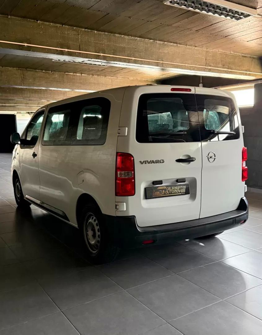 opel-vivaro-2021-diesel-1500cc