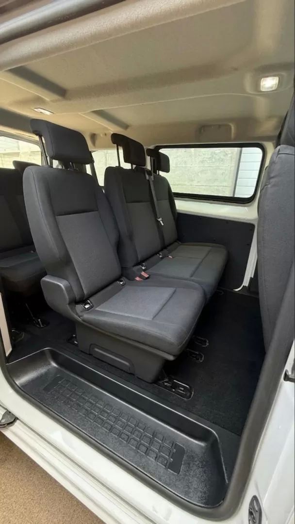 opel-vivaro-2021-diesel-1500cc