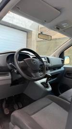 opel-vivaro-2021-diesel-1500cc