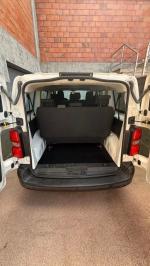 opel-vivaro-2021-diesel-1500cc