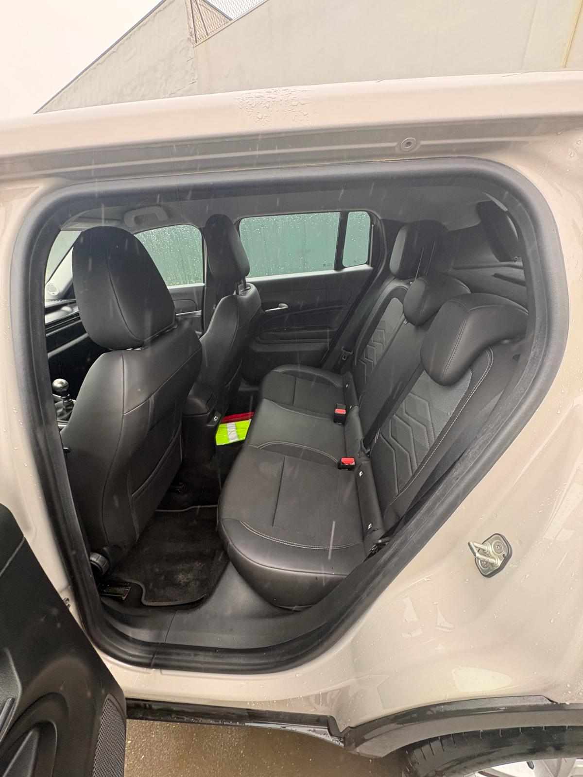 jeep-avenger-1-2-puretech-2024-gasolina-1199cc