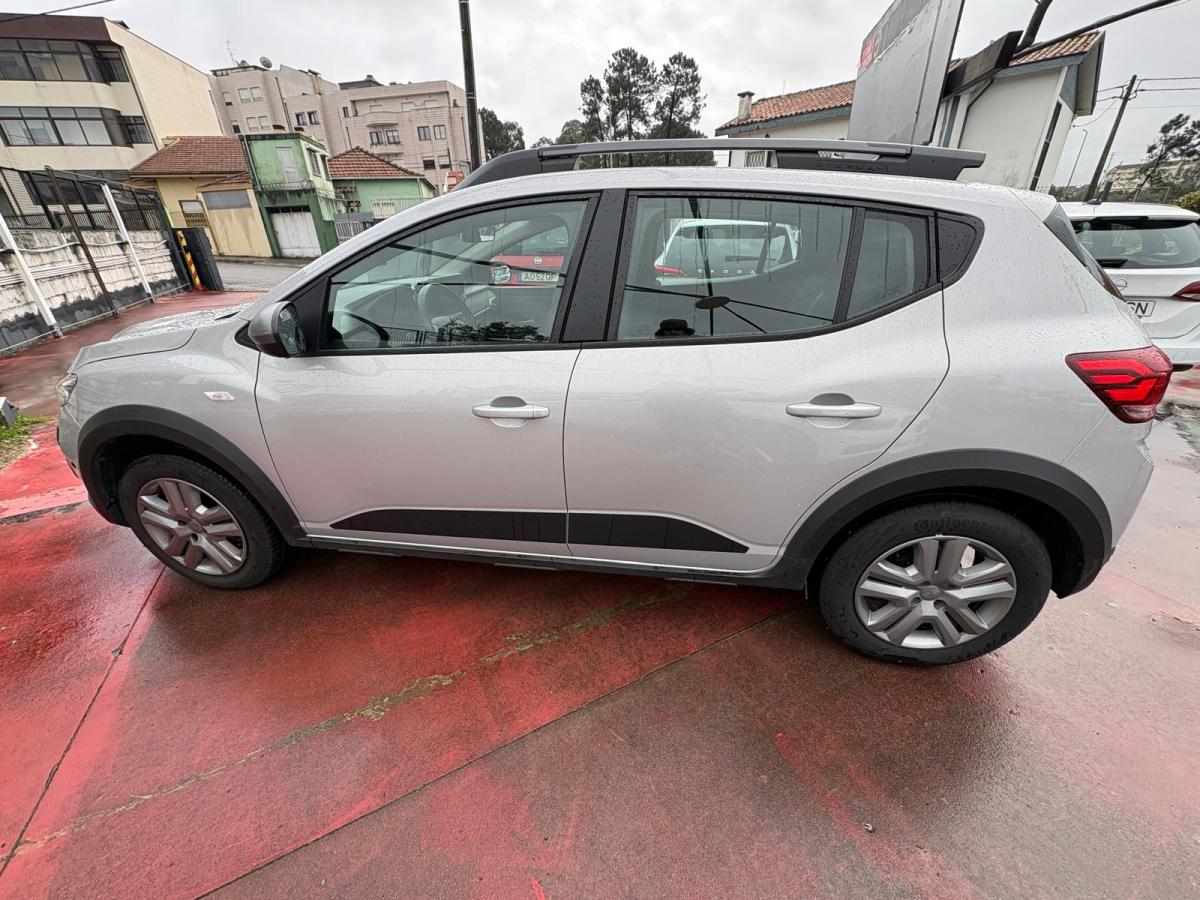 dacia-sandero-1-0-tce-2023-gasolina-999cc