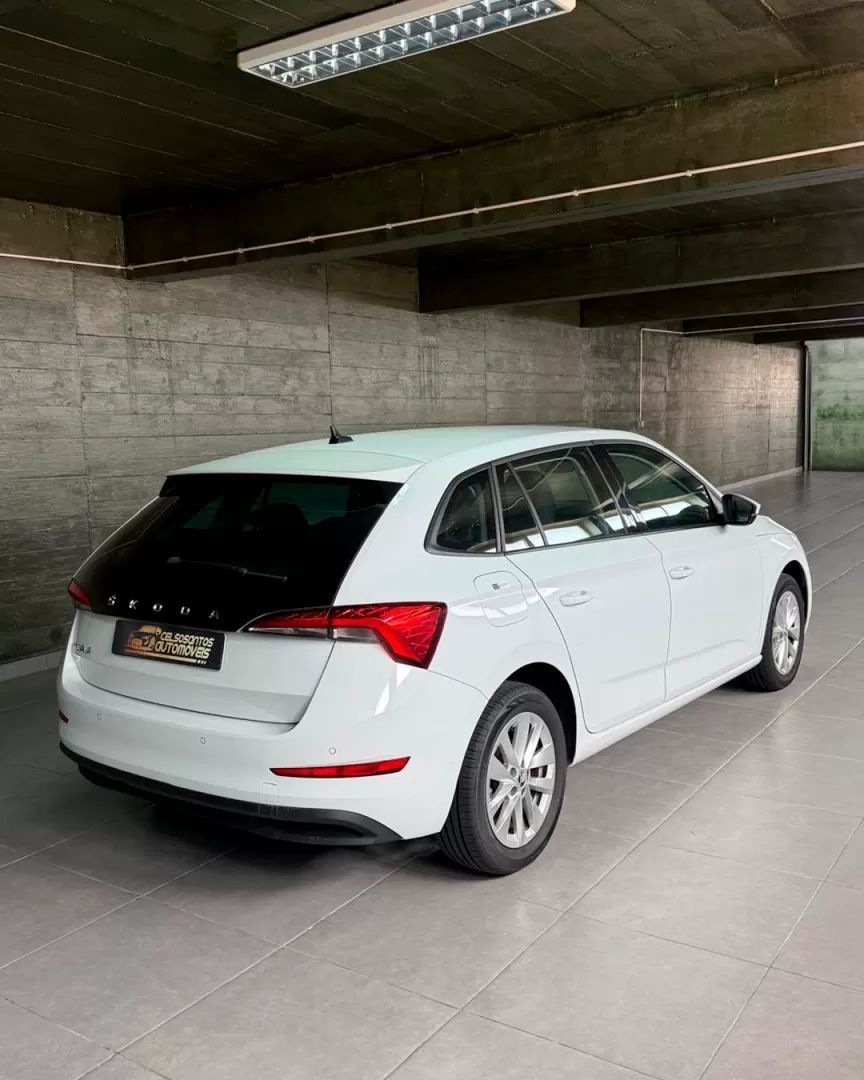 skoda-scala-2023-gasolina-999cc