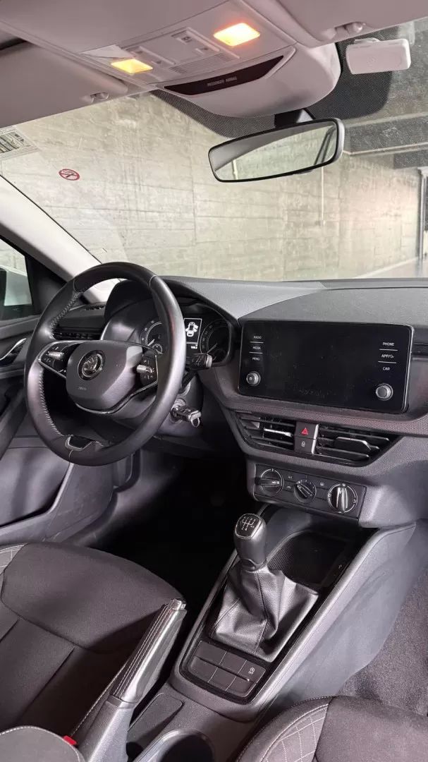 skoda-scala-2023-gasolina-999cc