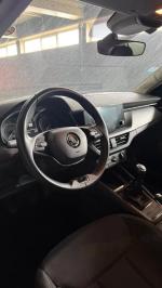 skoda-scala-2023-gasolina-999cc