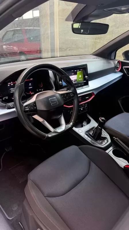 seat-ibiza-2024-gasolina-999cc