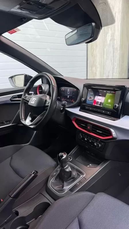seat-ibiza-2024-gasolina-999cc