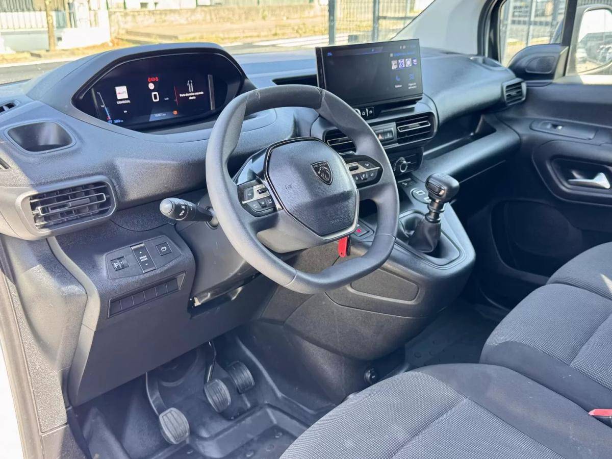 peugeot-partner-2025-diesel-1499cc