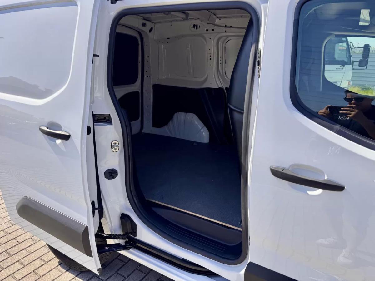 peugeot-partner-2025-diesel-1499cc