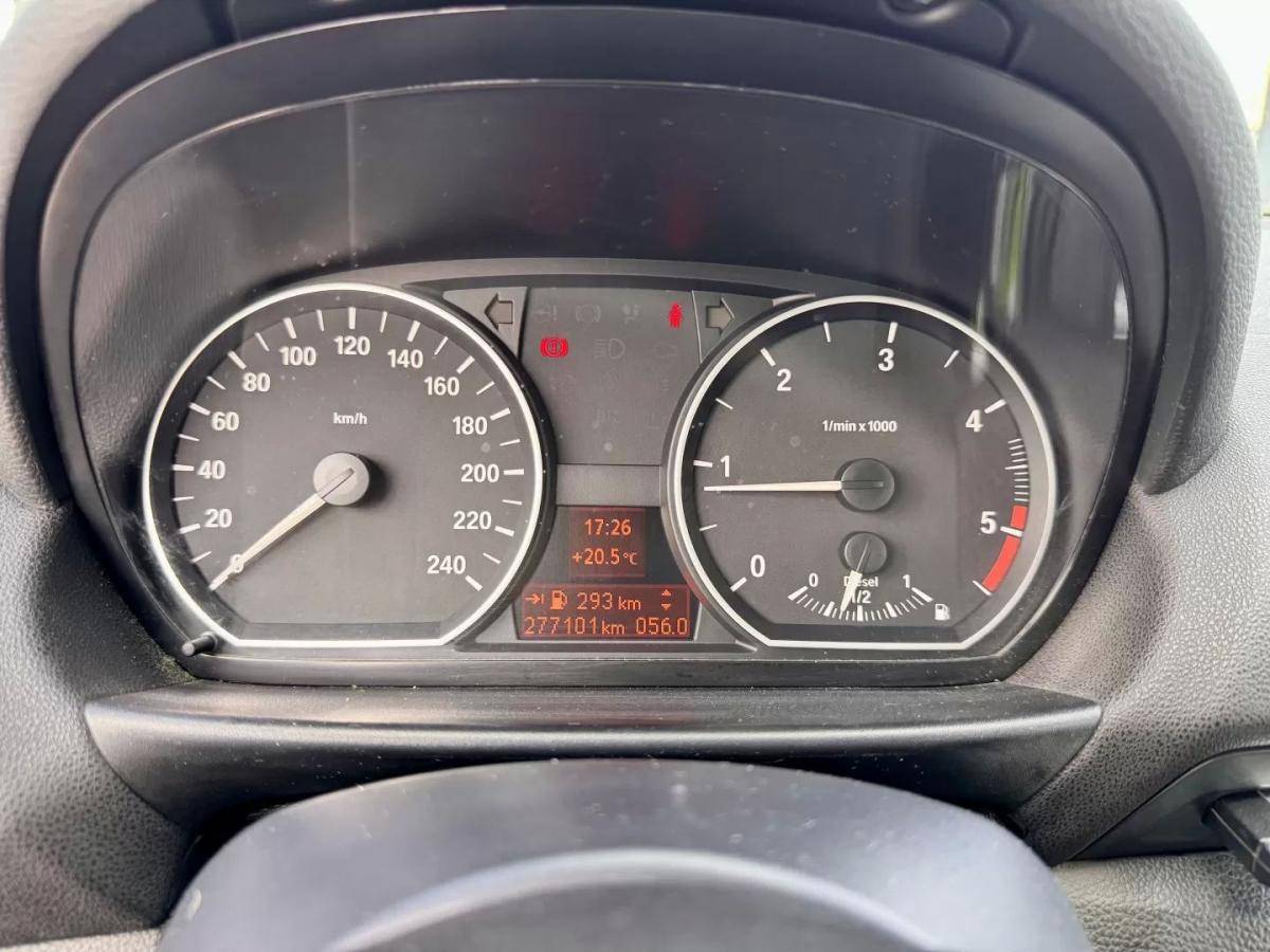 bmw-serie-1-2009-diesel-1995cc