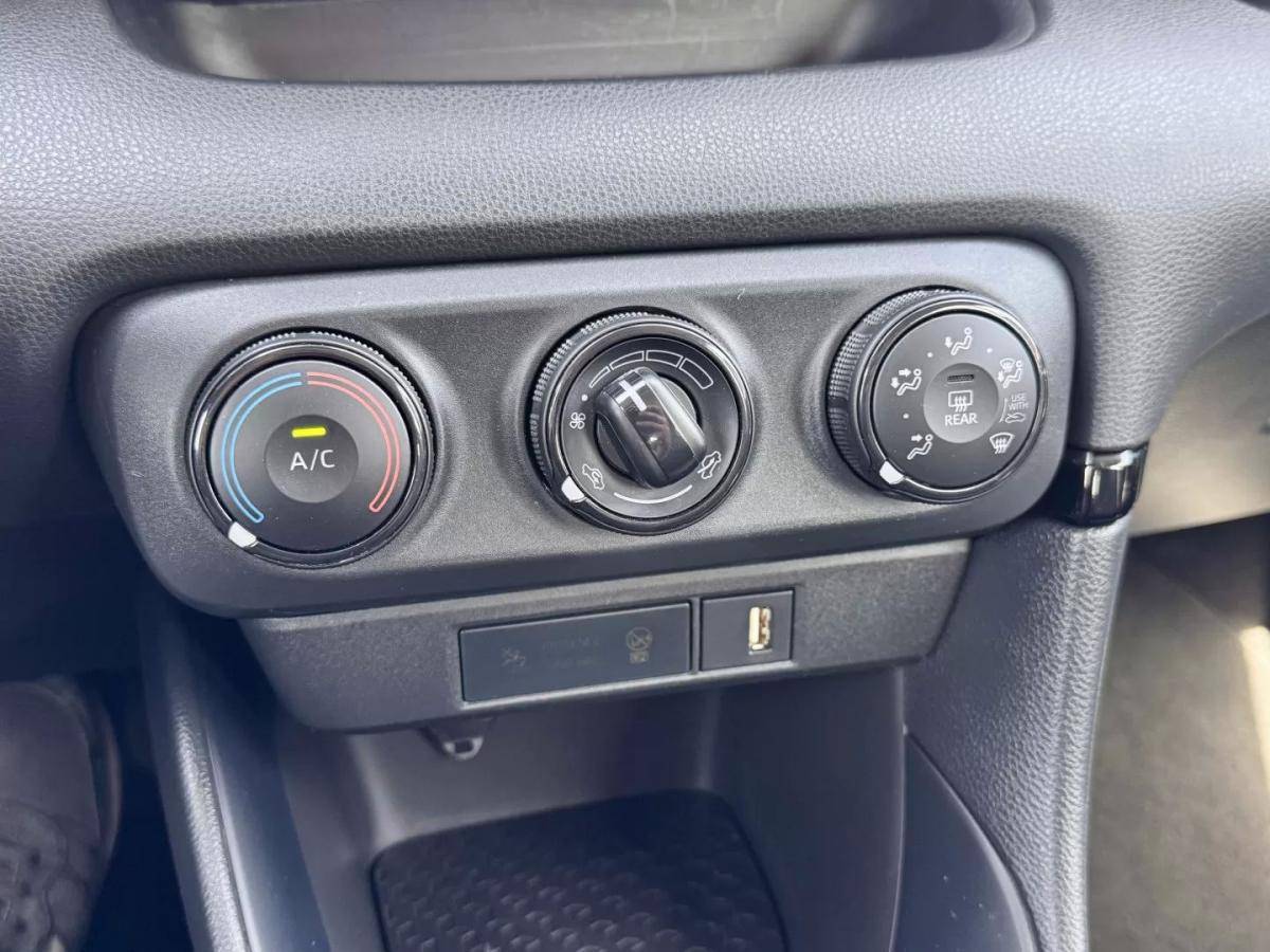 toyota-yaris-2023-gasolina-998cc