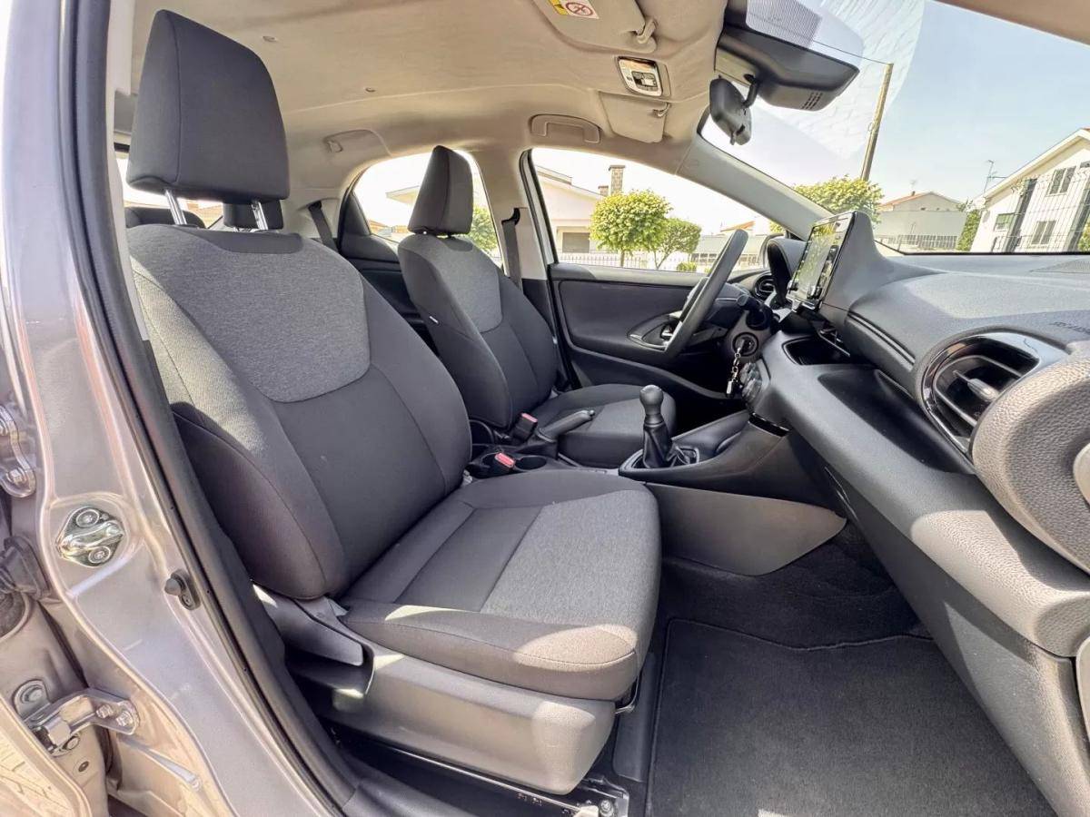 toyota-yaris-2023-gasolina-998cc