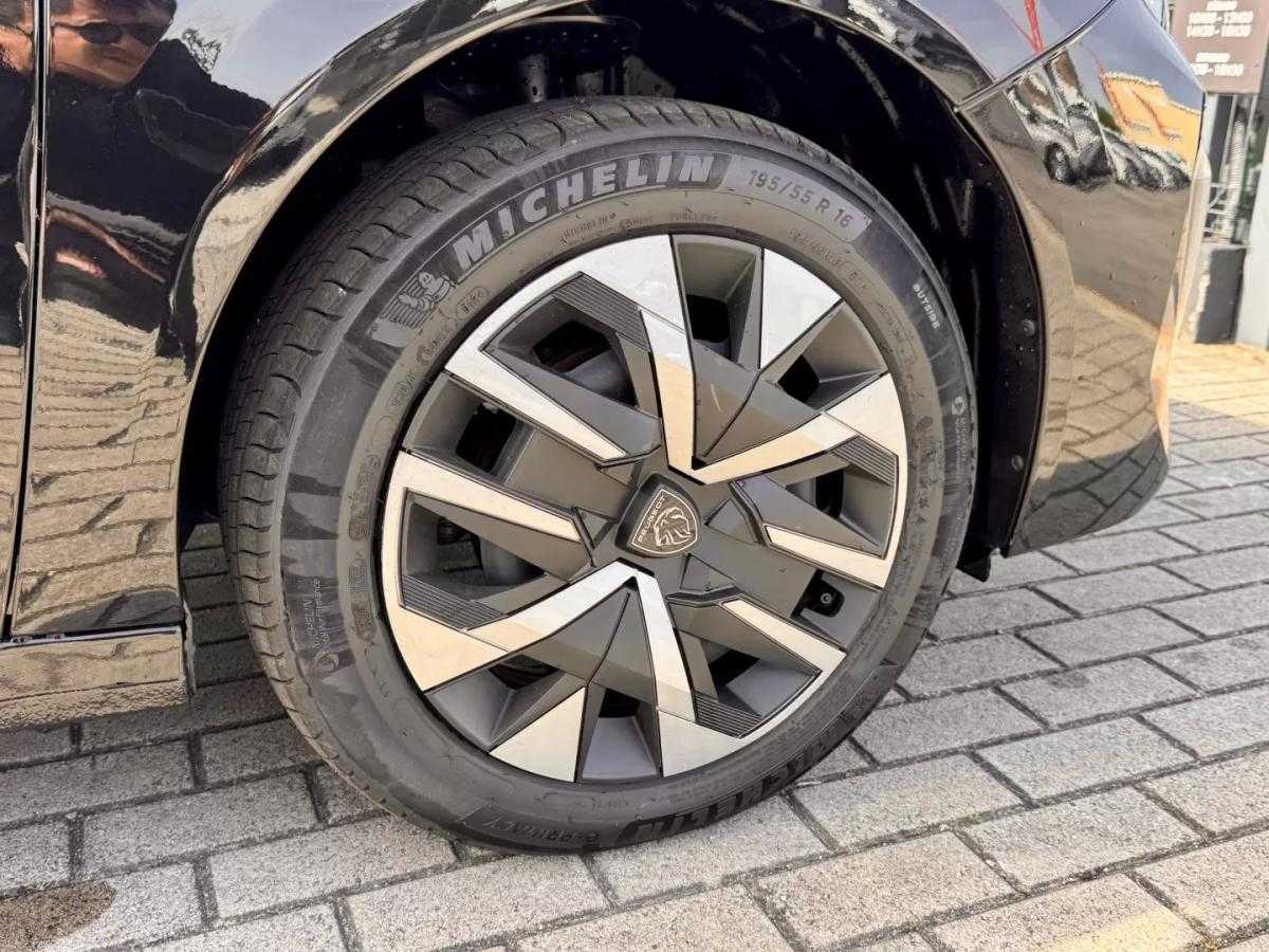 peugeot-208-2024-gasolina-1199cc