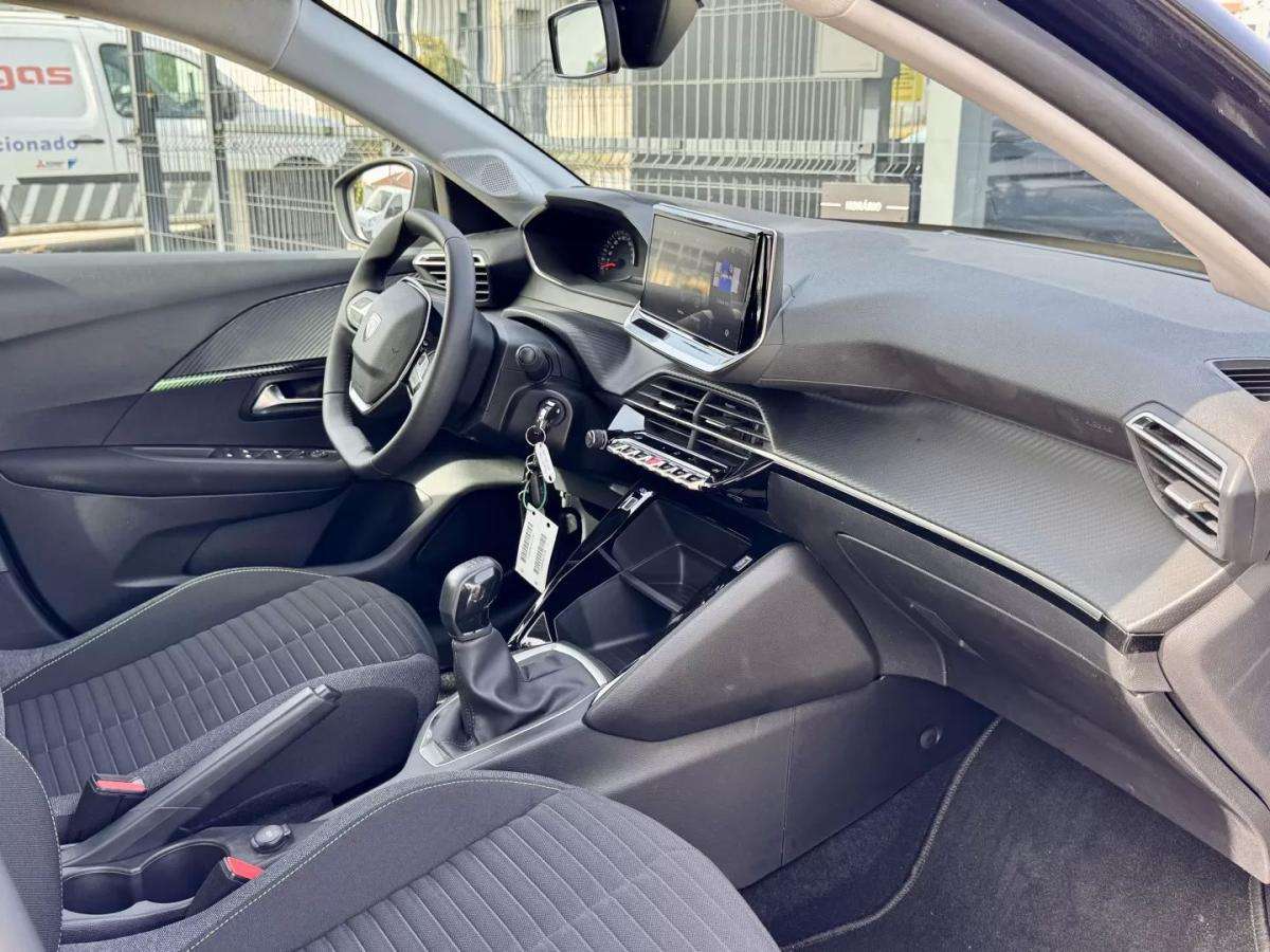 peugeot-208-2024-gasolina-1199cc