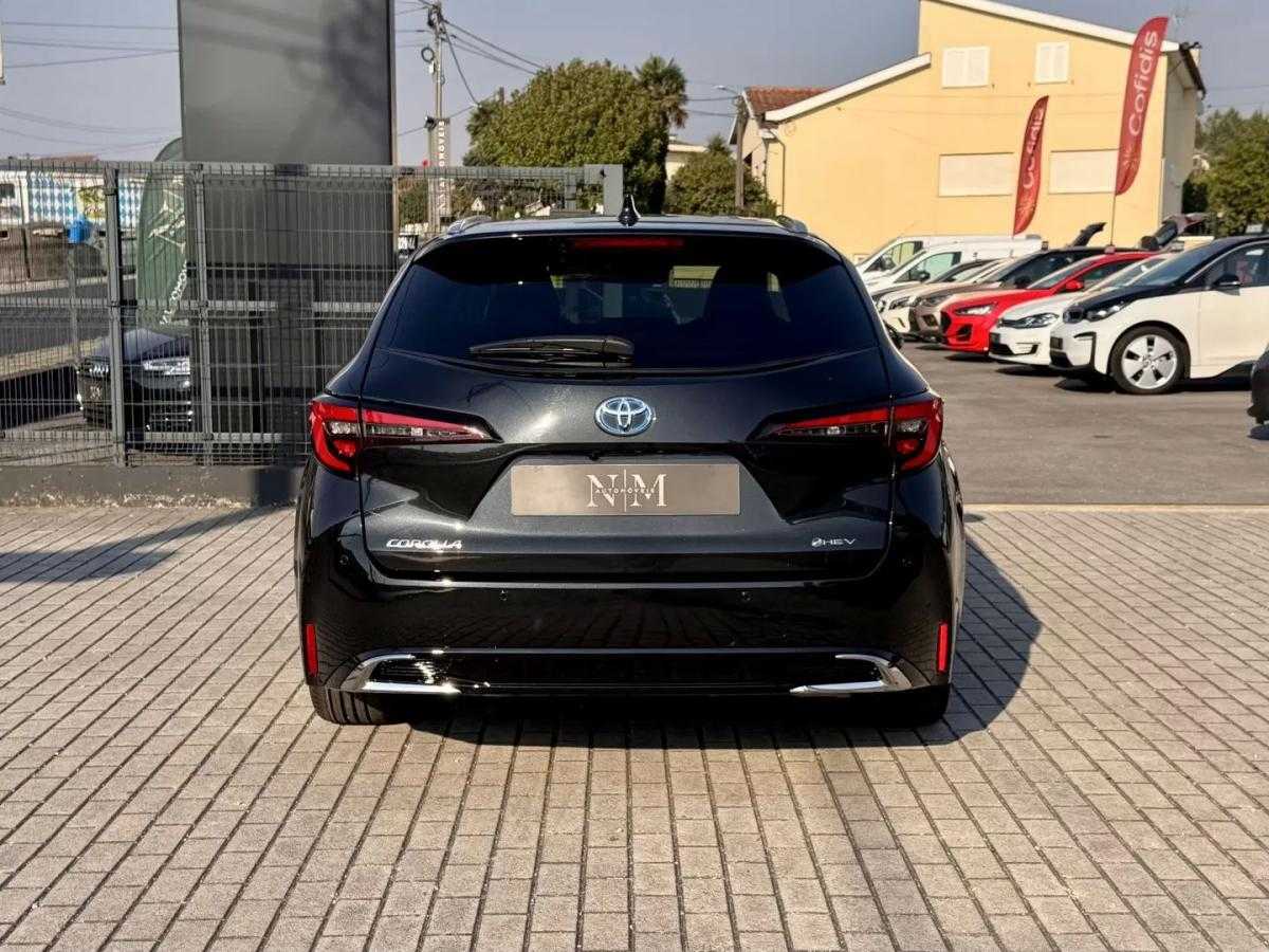 toyota-corolla-2025-hibrido-a-gasolina-1798cc