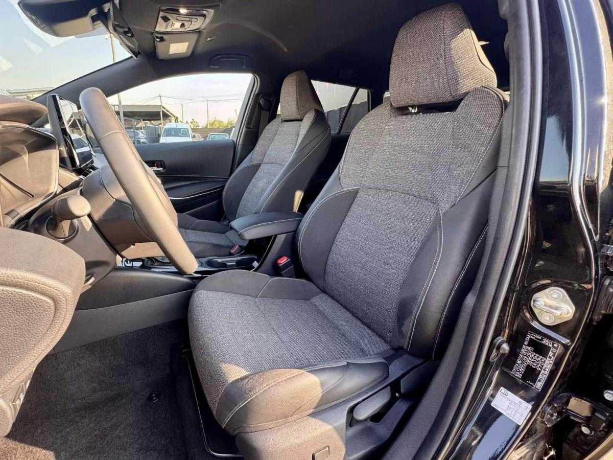 toyota-corolla-2025-hibrido-a-gasolina-1798cc