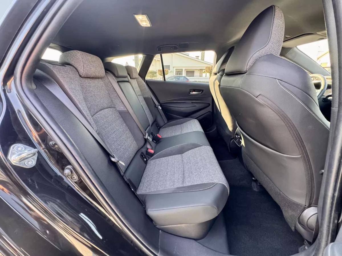 toyota-corolla-2025-hibrido-a-gasolina-1798cc