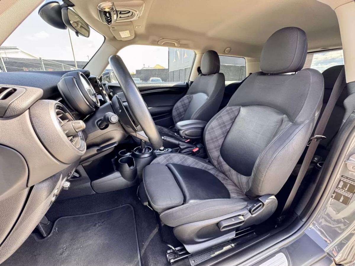 mini-cooper-d-2018-diesel-1995cc