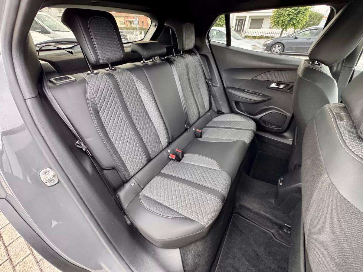peugeot-2008-2024-gasolina-1199cc