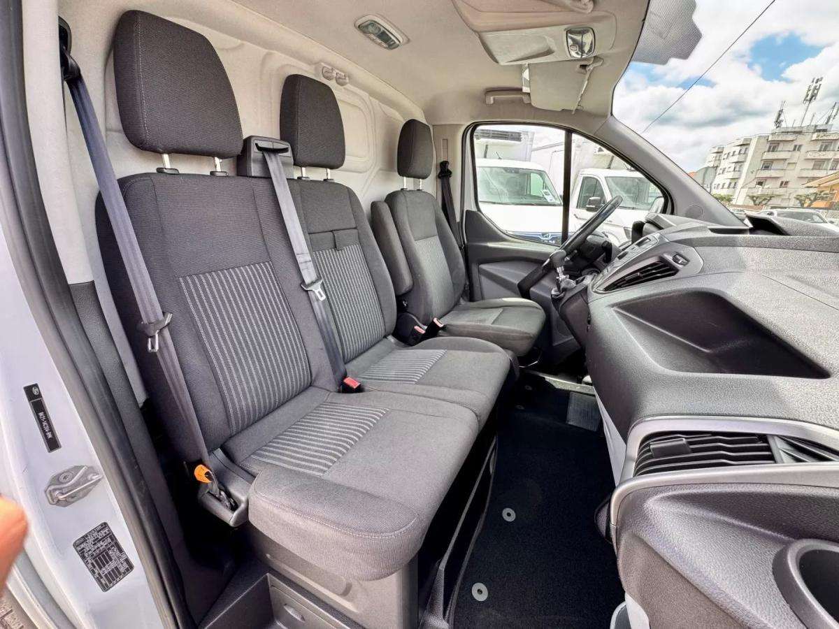 ford-transit-custom-2021-diesel-2198cc