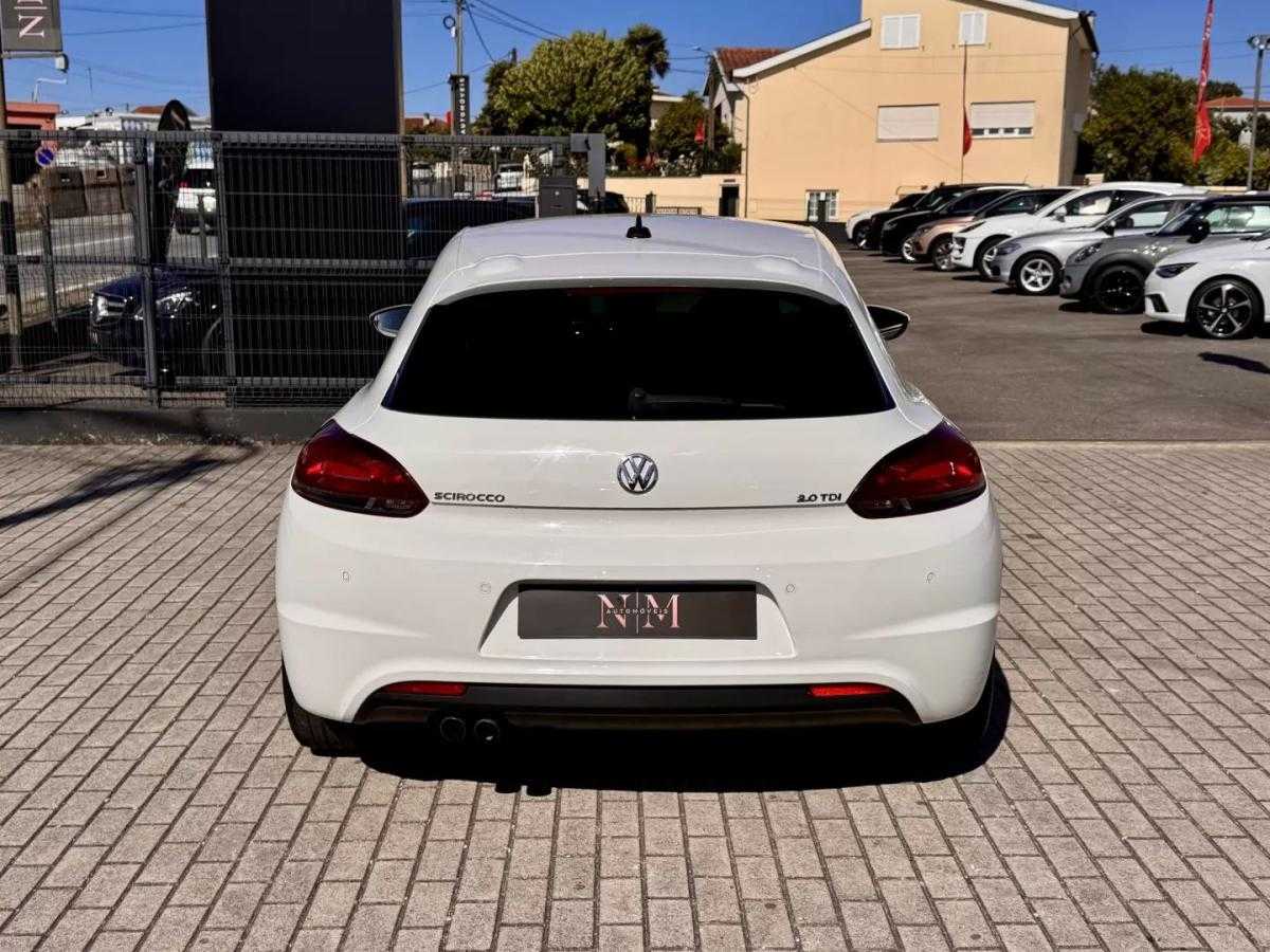 volkswagen-scirocco-2012-diesel-1968cc