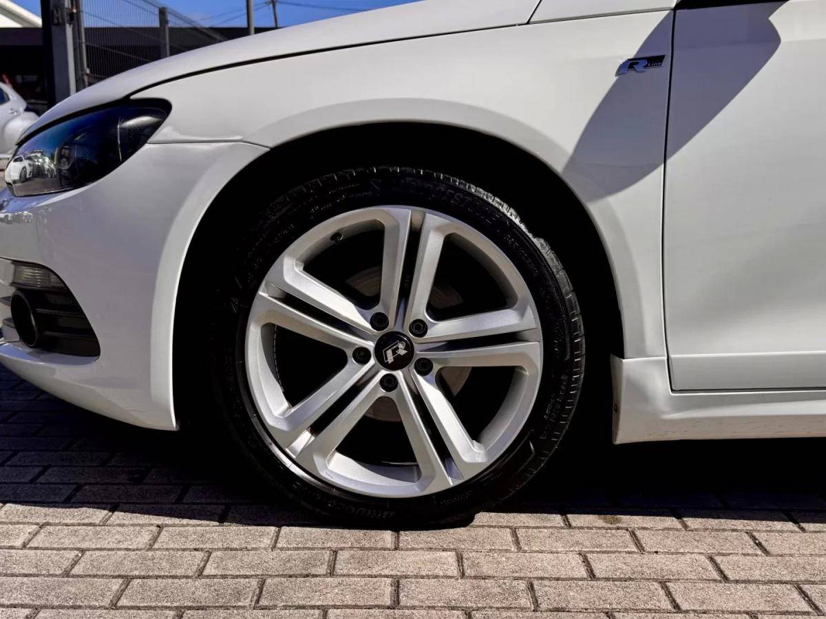 volkswagen-scirocco-2012-diesel-1968cc