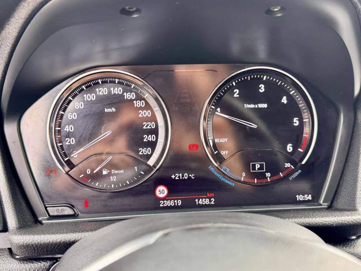 bmw-serie-2-2018-diesel-1496cc