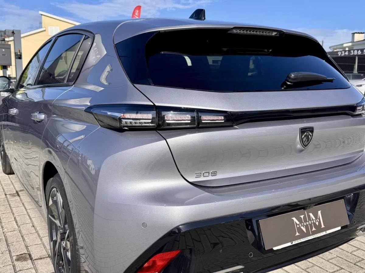 peugeot-308-2023-gasolina-1199cc