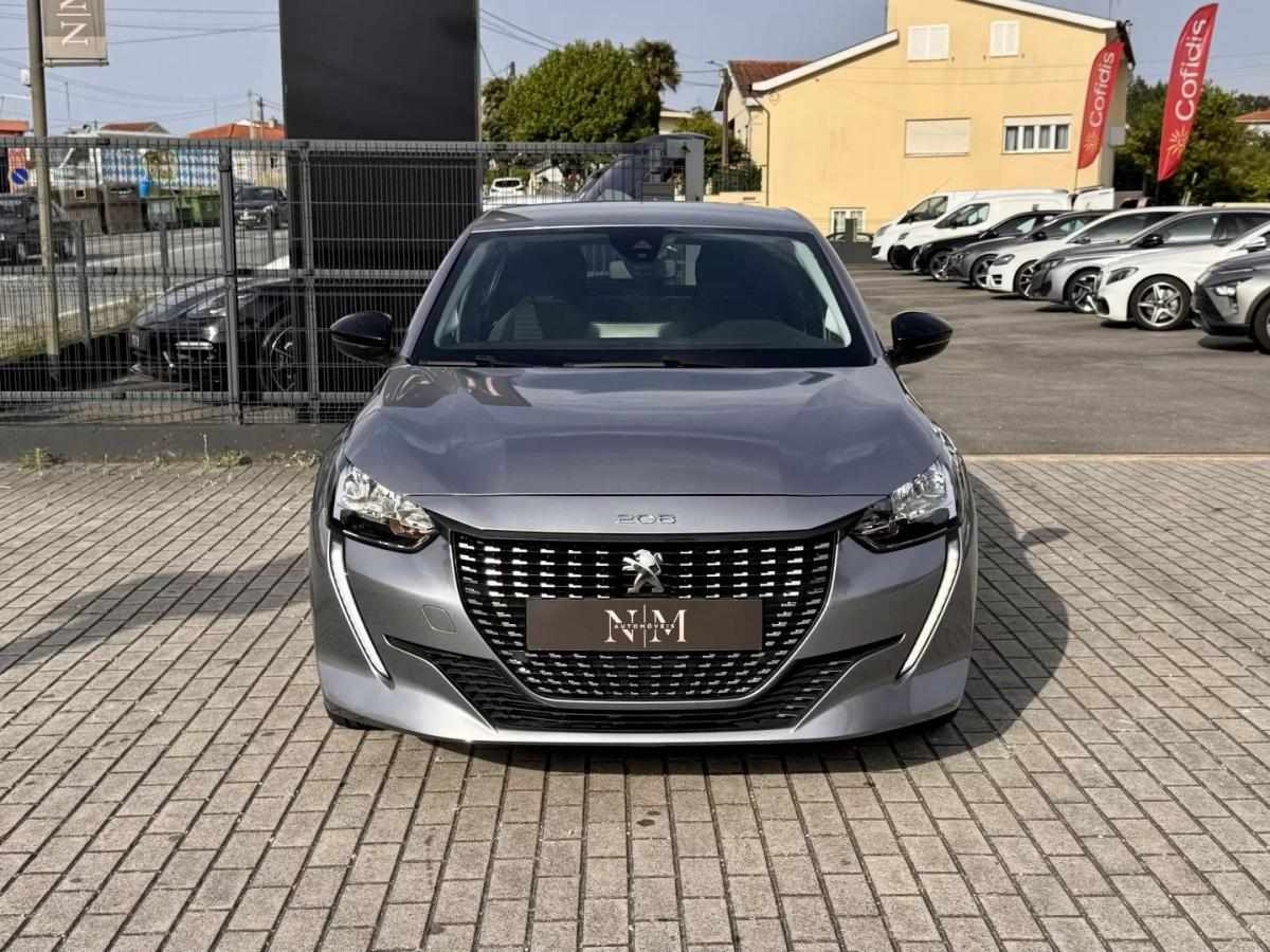 peugeot-208-2022-gasolina-1199cc