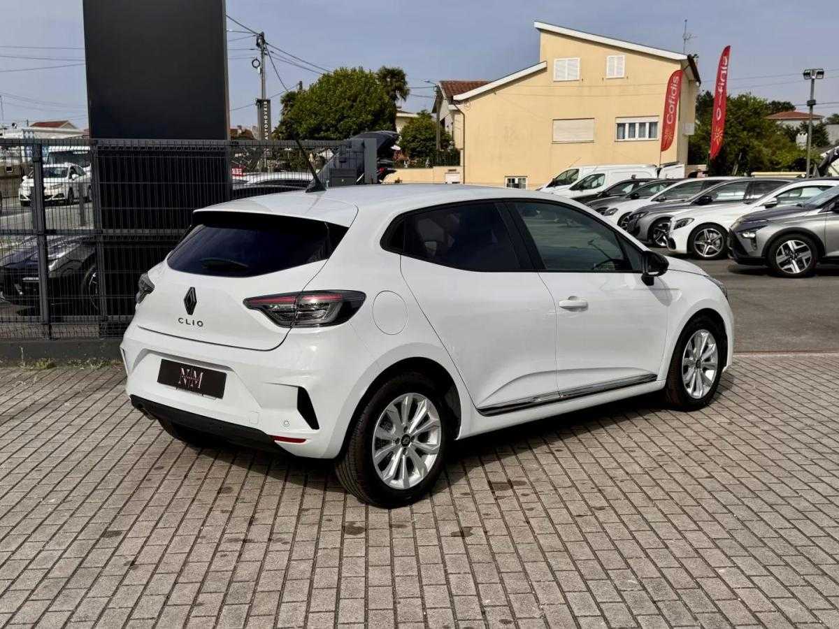renault-clio-2023-gasolina-999cc