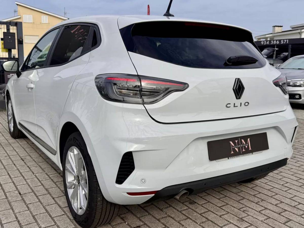 renault-clio-2023-gasolina-999cc