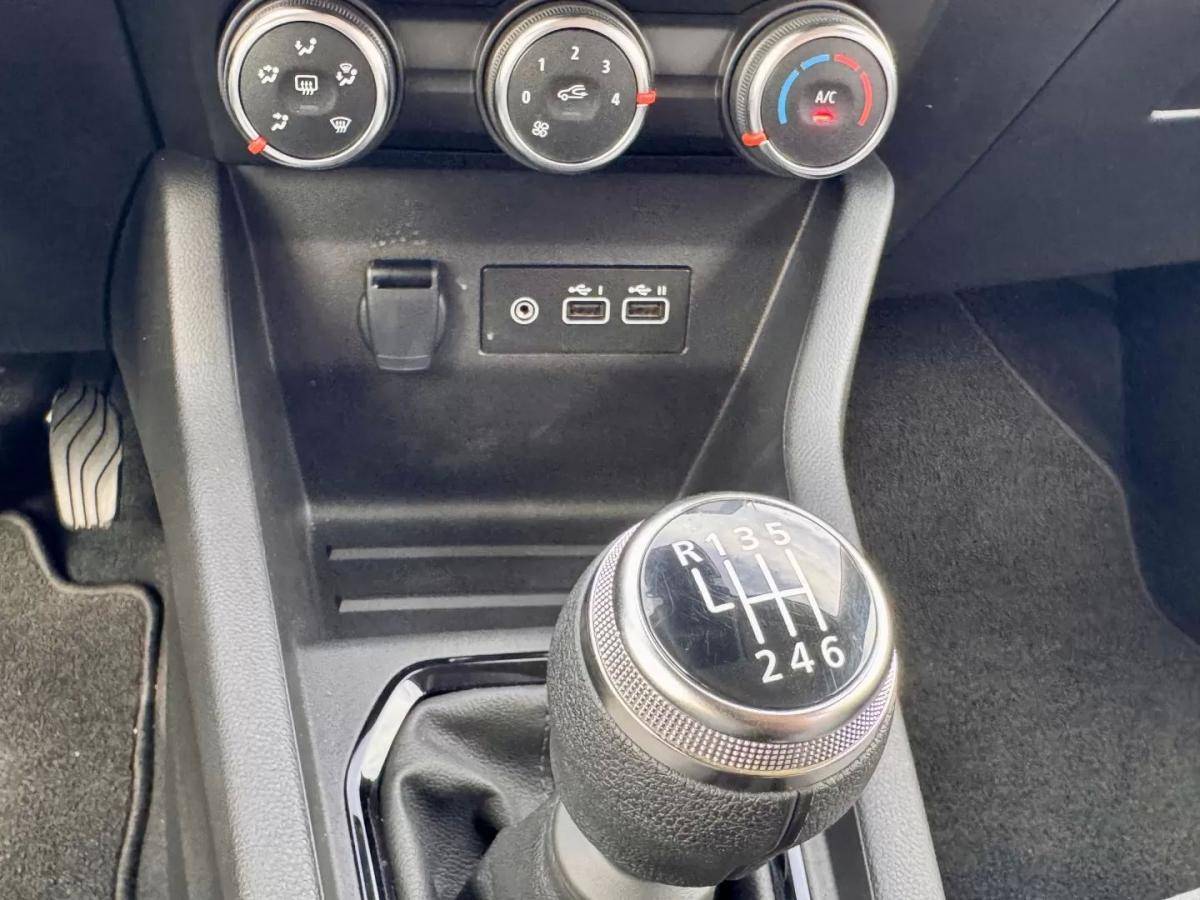 renault-clio-2023-gasolina-999cc