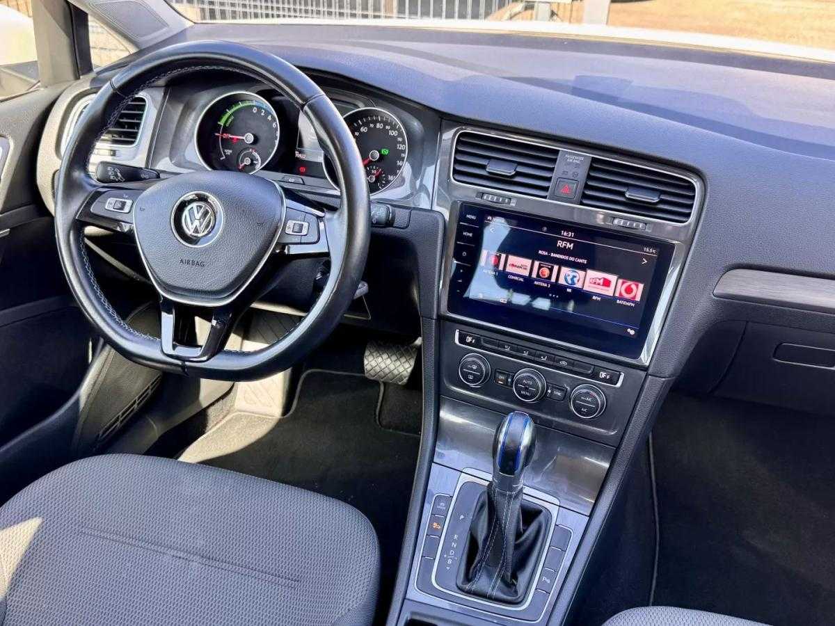 volkswagen-e-golf-2019-eletrico-200cc