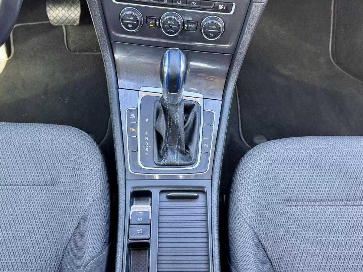 volkswagen-e-golf-2019-eletrico-200cc