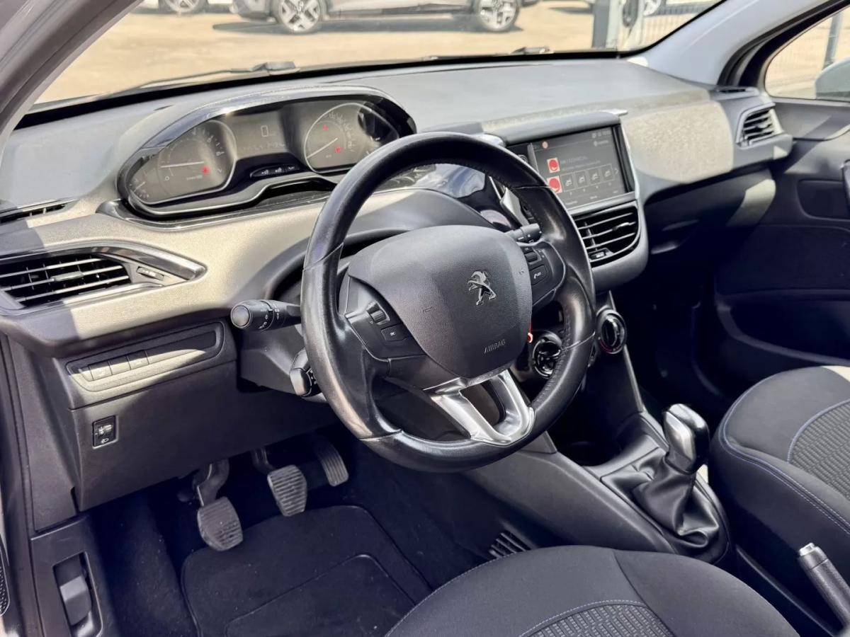 peugeot-208-2019-gasolina-1199cc
