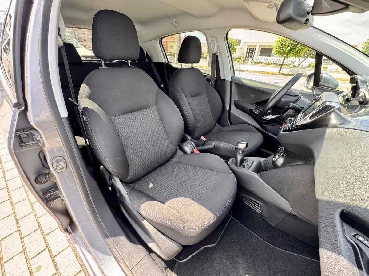 peugeot-208-2019-gasolina-1199cc