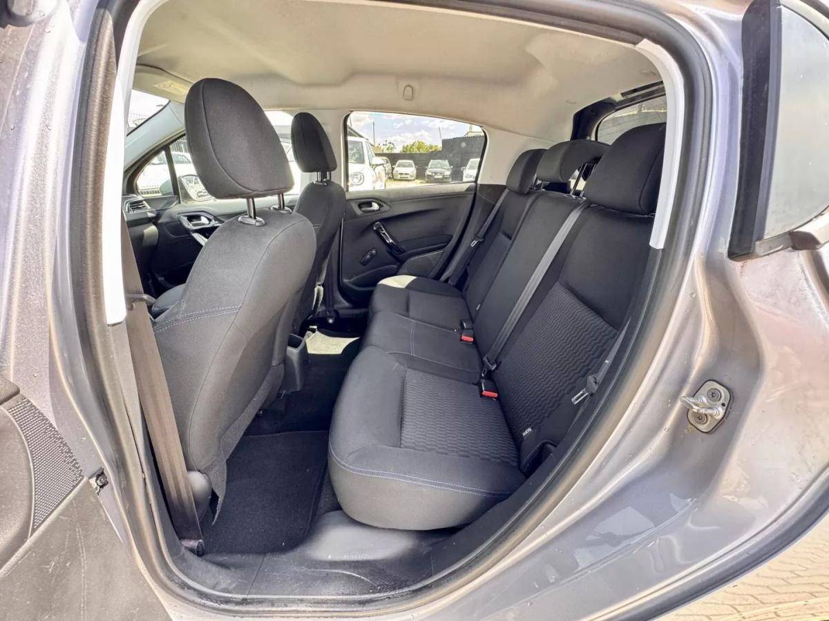 peugeot-208-2019-gasolina-1199cc