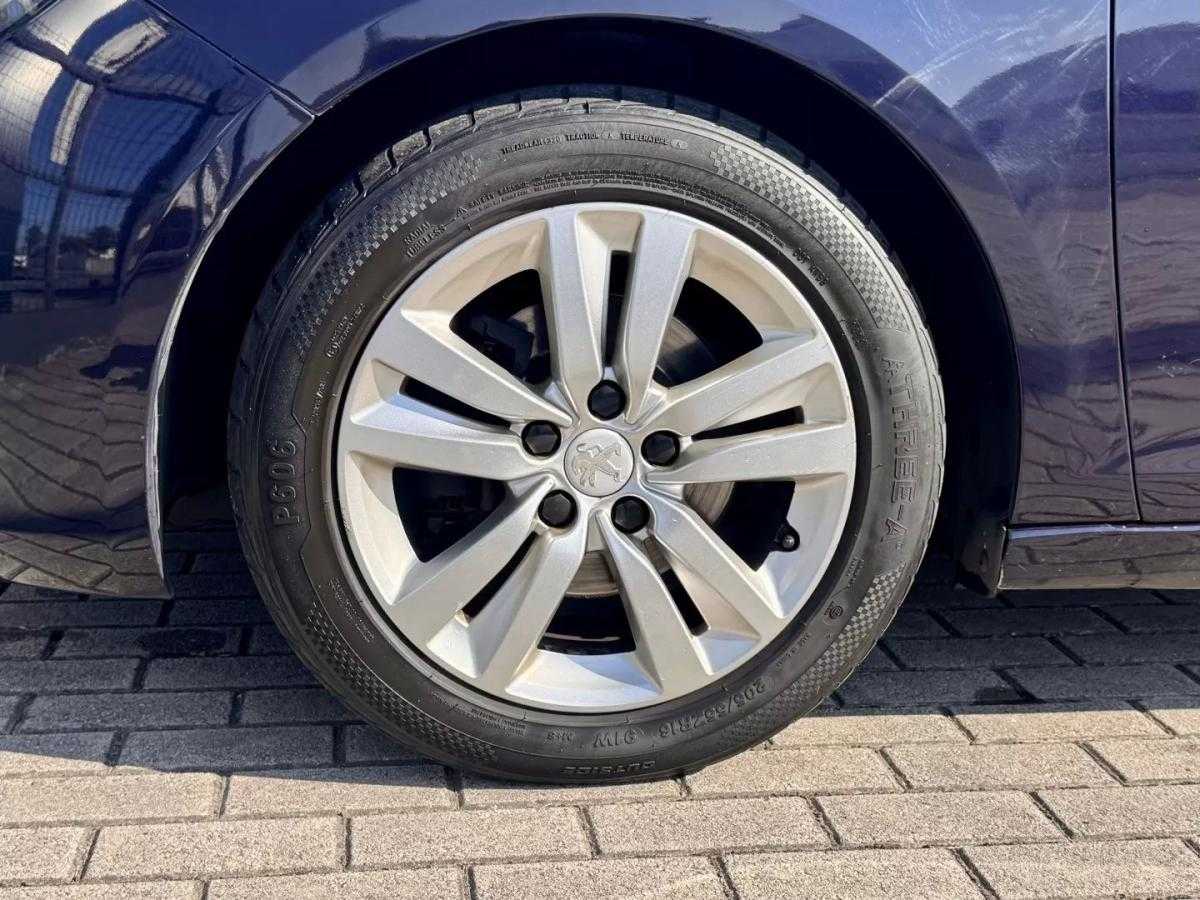 peugeot-308-sw-2018-diesel-1560cc