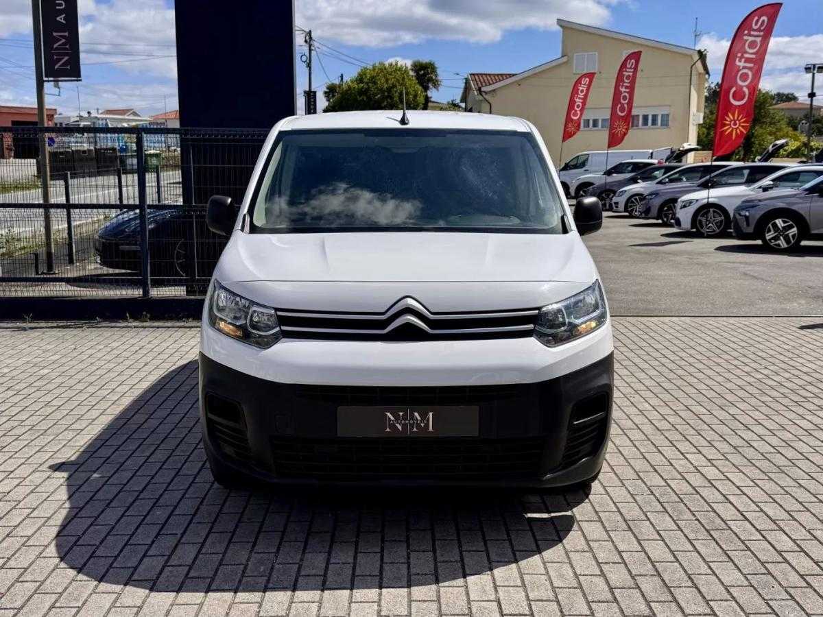 citroen-berlingo-2021-diesel-1499cc